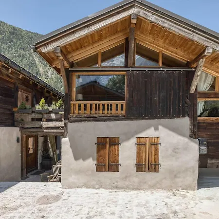Ferme Des Glaciers By Pangea Services - Hot Tub, Games Room, Charm, View Chalet Chamonix
